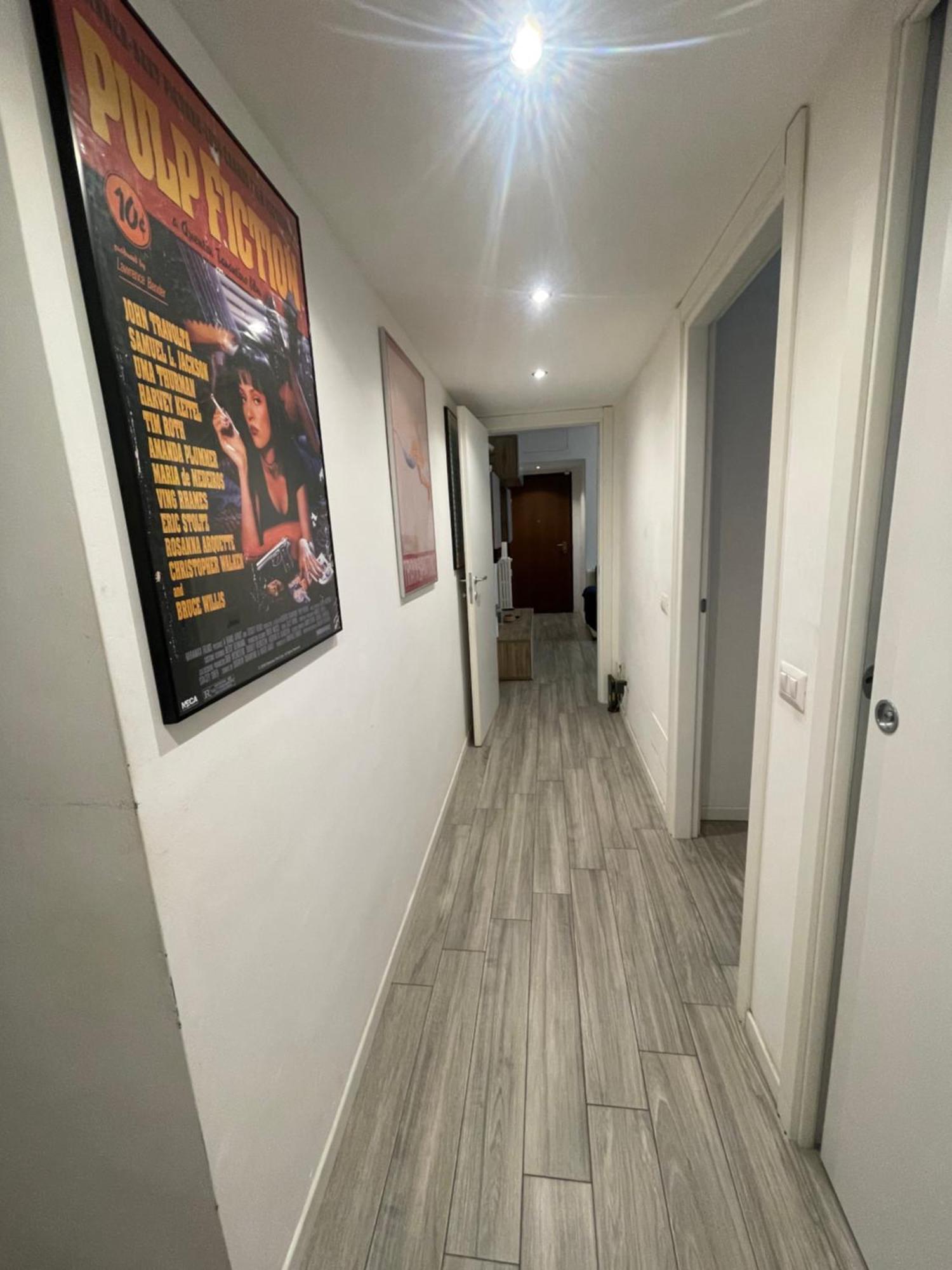 Gardone Apartment - Ampio Appartamento Con 2 Camere Da Letto - Comodo Per Duomo! Milan Luaran gambar
